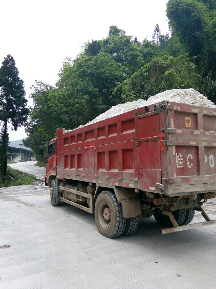 东风商用车 天锦中卡 240马力 4X2 5.7米自卸车(DFL3120B2)口碑