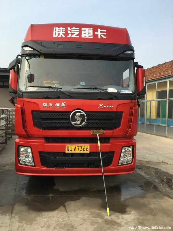 陕汽重卡 德龙X3000 375马力 6X4牵引车(SX42564T324)口碑
